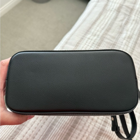 Kate Spade Suite crossbody tote - Picture 3 of 8